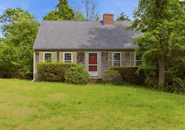 Photo 3 of Sale Pending at 93 Robbins Cir, Dennis, MA 02638 | MLS# 73536774 | Listing updated on 2026-09-22