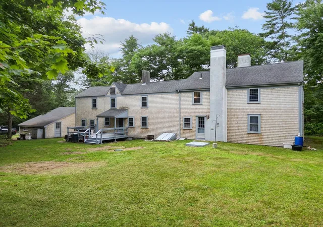 3rd image of 687 Main Street, Wareham, MA 02571 | MLS# 73407282