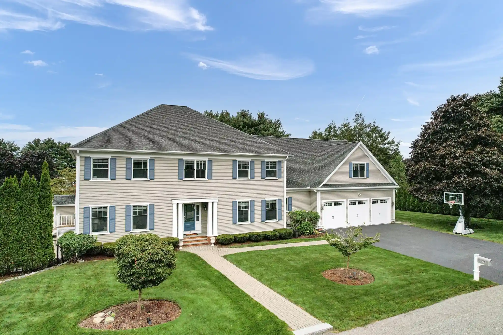 Photo 1 of Mansion for sale at 37 Mayflower Rd, Winchester, MA 01890 | MLS# 73573670 | Listing updated on 2026-09-12