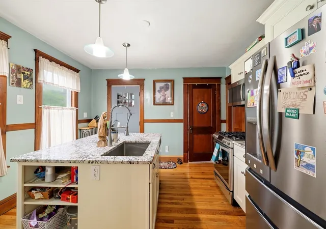 2nd image of 39 Claremont Ave, Holyoke, MA 01040 | MLS# 73550794