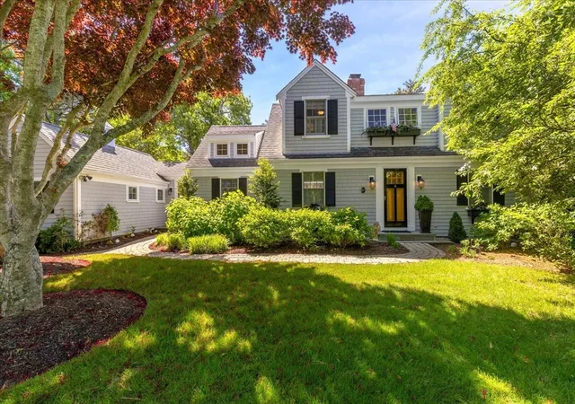 2nd image of 17 Cove Ln, West Dennis, MA 02670 | MLS# 73537412