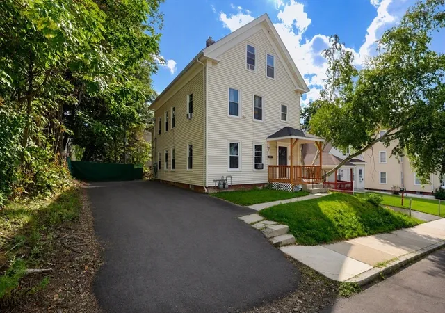 2nd image of 7 Pemberton, Worcester, MA 01610 | MLS# 73566431