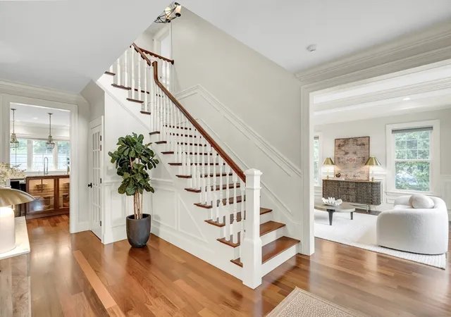 2nd image of 88 Woodbine Circle, Needham Heights, MA 02494 | MLS# 73566478