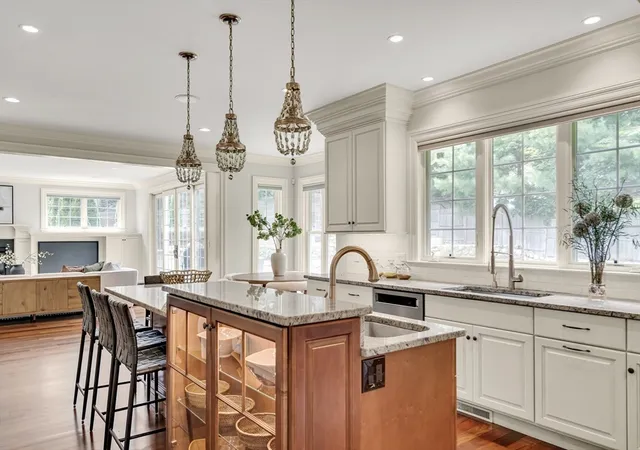 Photo 4 of Single family home for sale at 88 Woodbine Cir, Needham Heights, MA 02494 | MLS# 73566478 | Listing updated on 2026-09-17