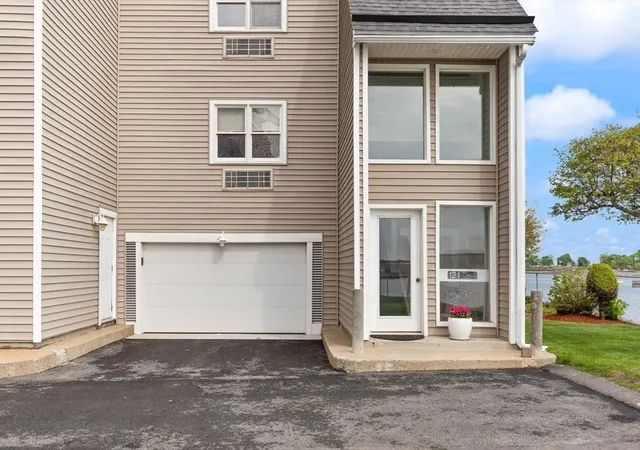 Homes for sale in Beverly, MA | 121 Water St, Beverly, MA 01915