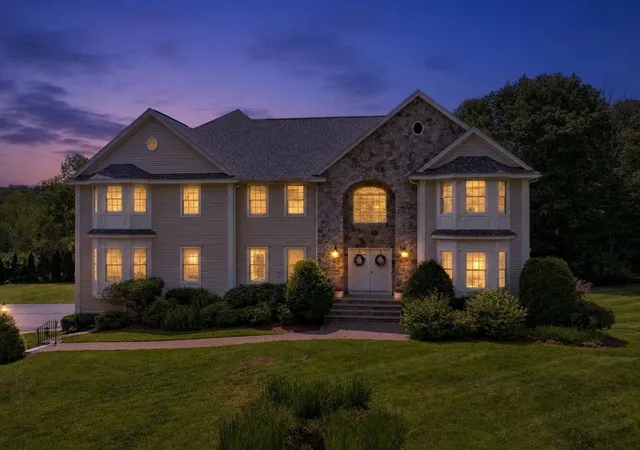 4th image of 7 Jordyn Lane, Andover, MA 01810 | MLS# 73556190