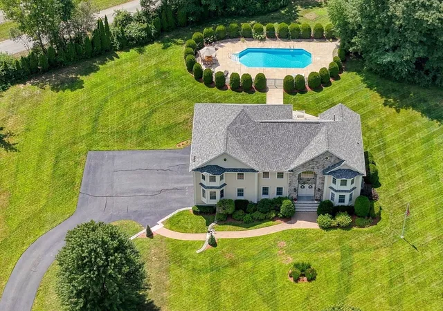 5th image of 7 Jordyn Lane, Andover, MA 01810 | MLS# 73556190