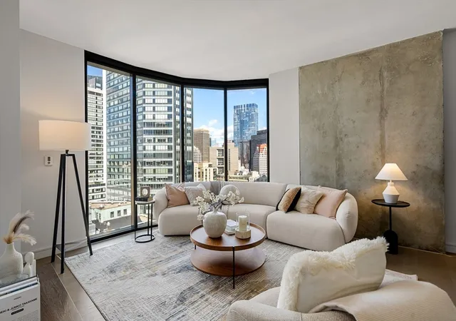4th image of 55 Lagrange St #1705, Boston, MA 02116 | MLS# 73549654