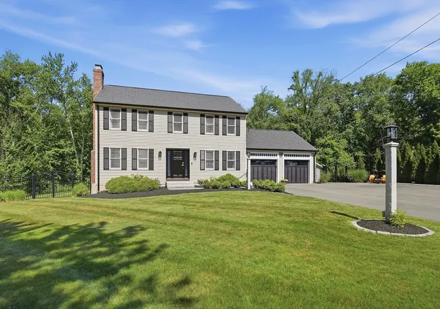 Homes for sale in Milford, MA | 141 Beaver Street, Milford, MA 01757 | MLS# 73532486