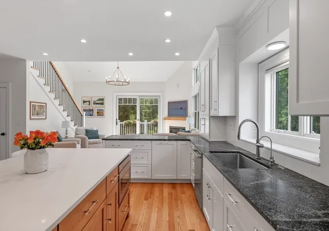Photo 3 of Condo for sale at 4 Talbot Ln #4, Reading, MA 01867 | MLS# 73559070 | Listing updated on 2026-09-18