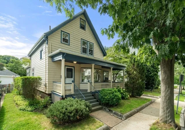 Photo 3 of Sale Pending at 11 Hampden St, Swampscott, MA 01907 | MLS# 73561726 | Listing updated on 2026-08-29