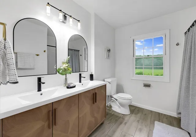 Photo 4 of Single family home for sale at 210 Strong St, Amherst, MA 01002 | MLS# 73568526 | Listing updated on 2026-08-30