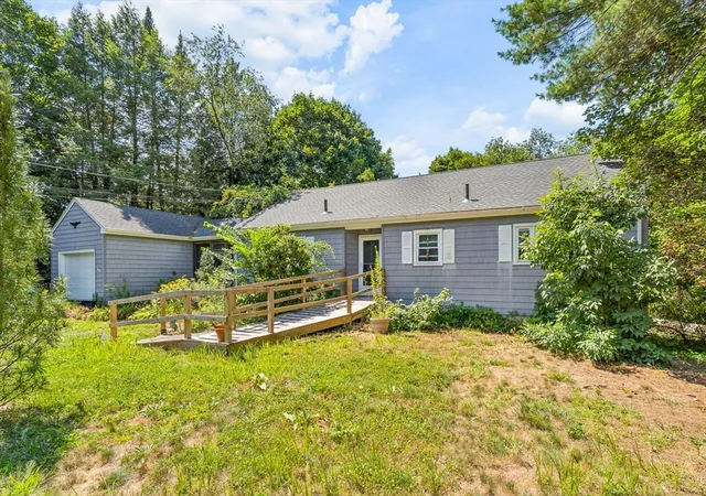 Photo 3 of Sale Pending at 579 Old Bedford, Concord, MA 01742 | MLS# 73564557 | Listing updated on 2026-08-26