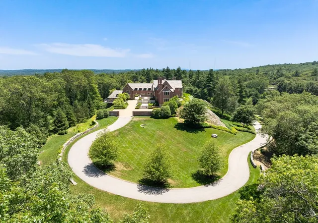 Photo 1 of Mansion for sale at 4 Willow, Weston, MA 02493 | MLS# 73401202 | Listing updated on 2026-05-10