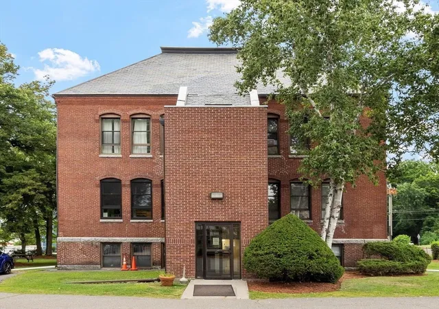 2nd image of 593 Main St #LL2, Leominster, MA 01453 | MLS# 73566995
