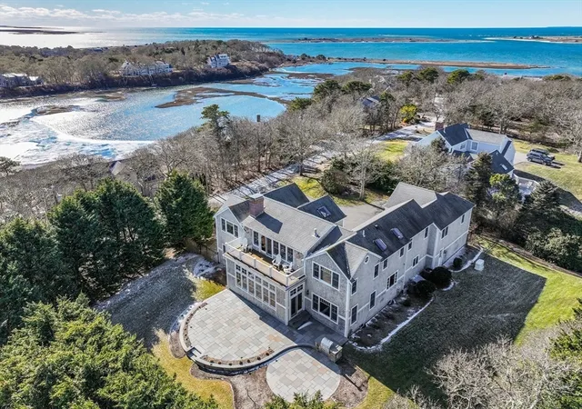 Photo 3 of Single family home for sale at 335 Stage Island, Chatham, MA 02633 | MLS# 73332079 | Listing updated on 2025-11-30