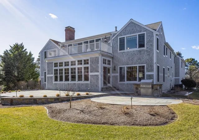 Photo 4 of Single family home for sale at 335 Stage Island, Chatham, MA 02633 | MLS# 73332079 | Listing updated on 2025-11-30