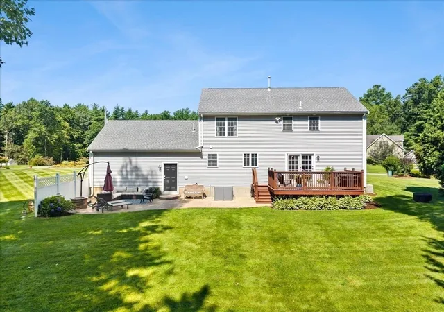 Photo 3 of Sale Pending at 44 Christina Dr, East Bridgewater, MA 02333 | MLS# 73561828 | Listing updated on 2026-08-31