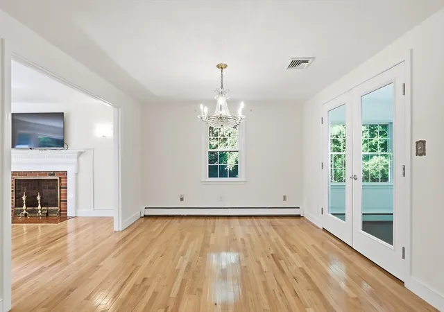 Photo 3 of Single family home for sale at 110 Thornberry Rd, Winchester, MA 01890 | MLS# 73562273 | Listing updated on 2026-09-14