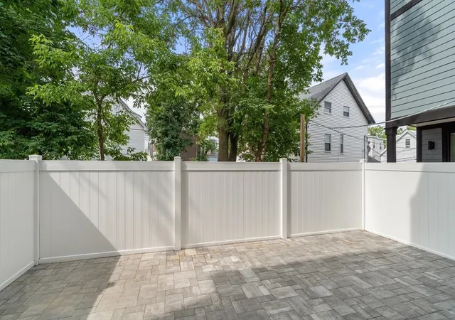 5th image of 228 Washington Street #2, Brighton, MA 02135 | MLS# 73556088