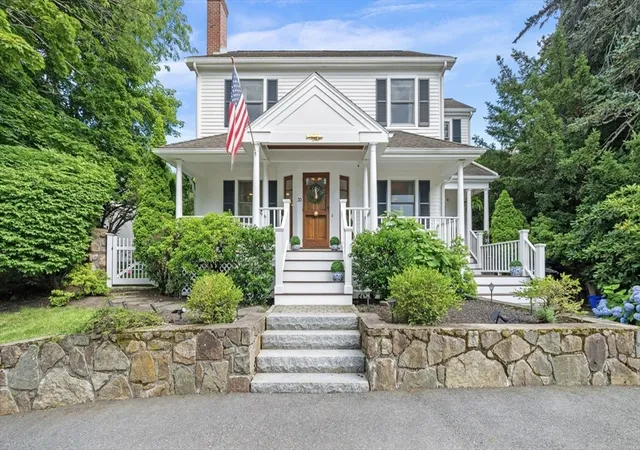 Homes for sale in Marblehead, MA | 30 Longview Dr, Marblehead, MA 01945 | MLS# 73549392