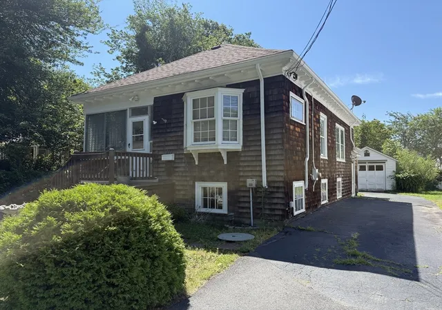 2nd image of 972 Elliot, New Bedford, MA 02745 | MLS# 73547440