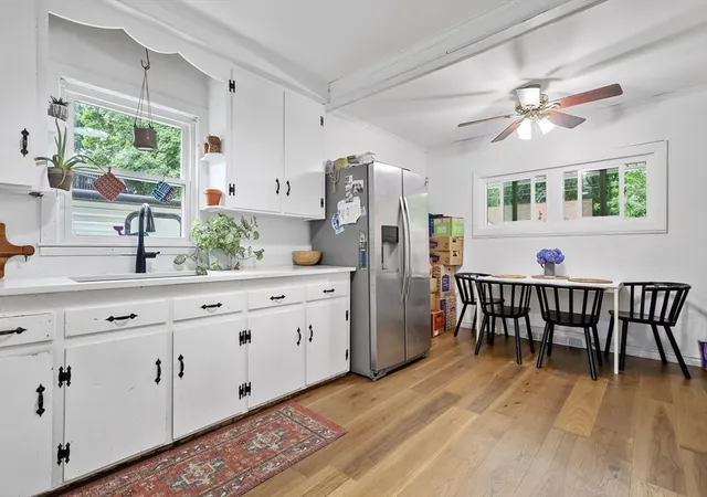 4th image of 17 Pine St, Bellingham, MA 02019 | MLS# 73552652