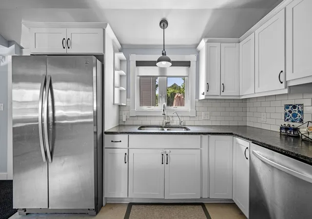 Homes for sale in Swampscott, MA | 12 Boynton St, Swampscott, MA 01907 | MLS# 73546401