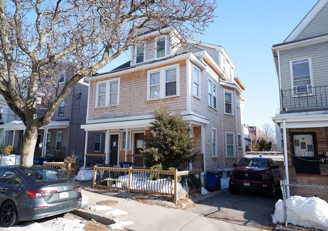 Homes for sale in Somerville, MA | 41 Derby St, Somerville, MA 02145 | MLS# 73493783