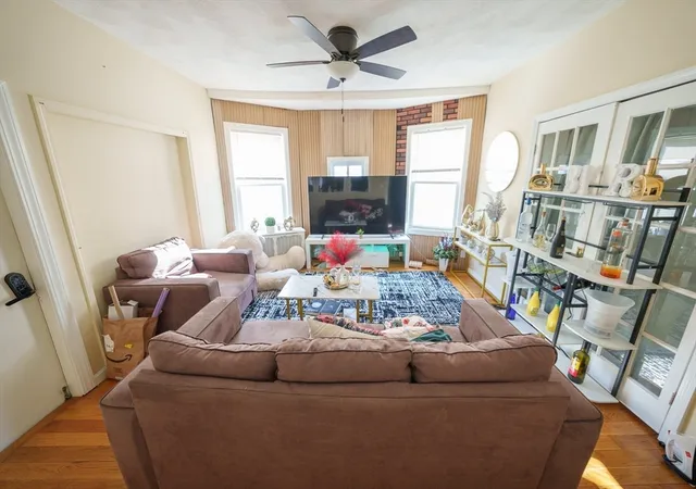 Homes for sale in Somerville, MA | 41 Derby St, Somerville, MA 02145 | MLS# 73493783