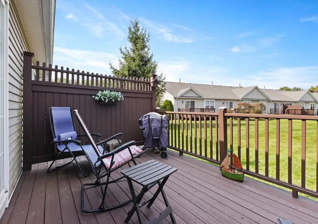 5th image of 10 Clipper Wy, Newburyport, MA 01950