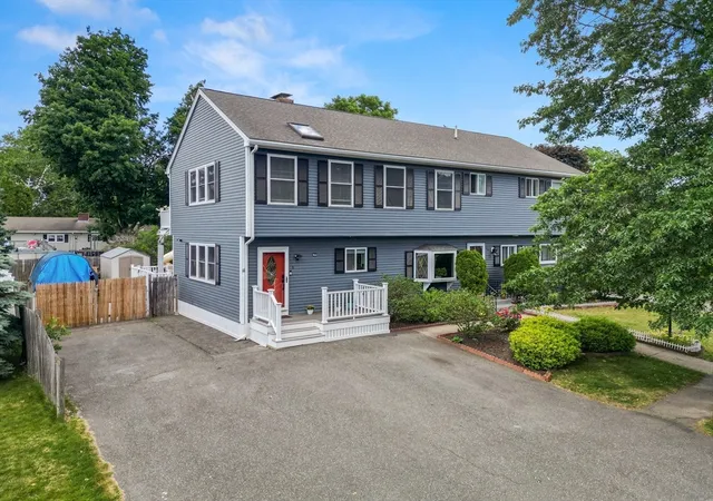 2nd image of 6 Vista Dr, Danvers, MA 01923 | MLS# 73537246