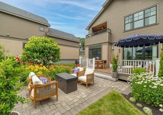 Photo 3 of Sale Pending at 10 Magnolia Ave #2, Gloucester, MA 01930 | MLS# 73552528 | Listing updated on 2026-08-26