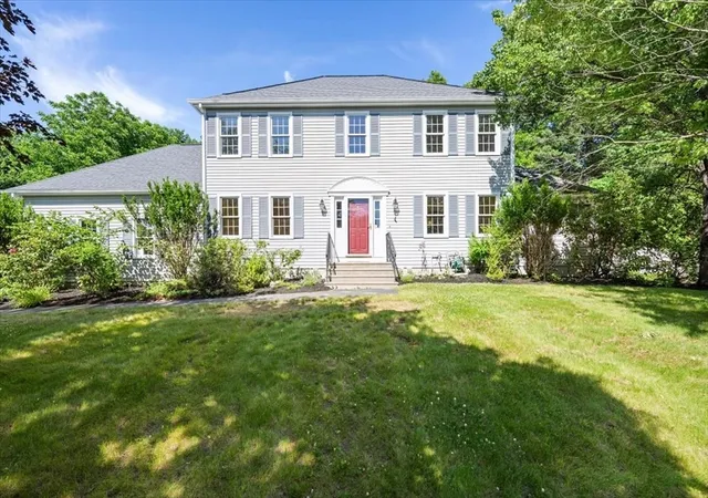 Homes for sale in Upton, MA | 20 Josiah Dr, Upton, MA 01568 | MLS# 73538003