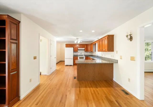 Homes for sale in Upton, MA | 20 Josiah Dr, Upton, MA 01568 | MLS# 73538003