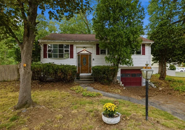 Photo 1 of Sale Pending at 27 Forest Park Ave, Billerica, MA 01862 | MLS# 73569704 | Listing updated on 2026-09-29