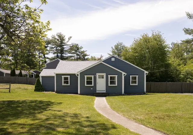 Homes for sale in Duxbury, MA | 459 Union Bridge Rd, Duxbury, MA 02332 | MLS# 73524889