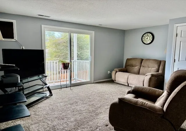 Homes for sale in New Bedford, MA | 1471 Braley Rd #8, New Bedford, MA 02745 | MLS# 73496272