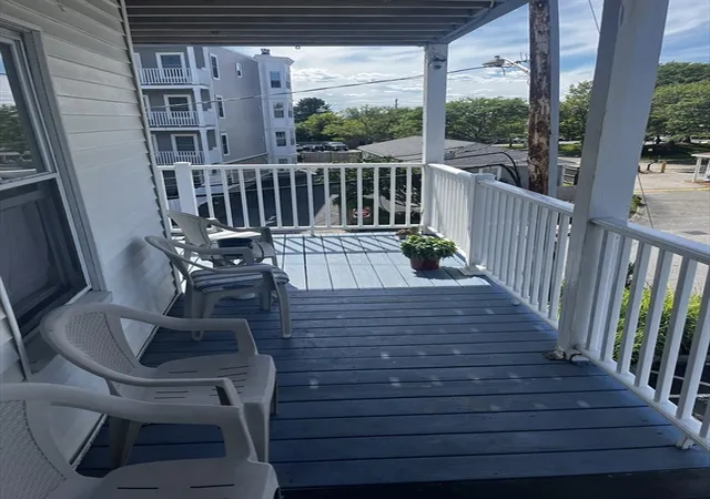Listing Photo 4 - Condo for sale in building located at 12 Park Ave, Hull, MA 02703