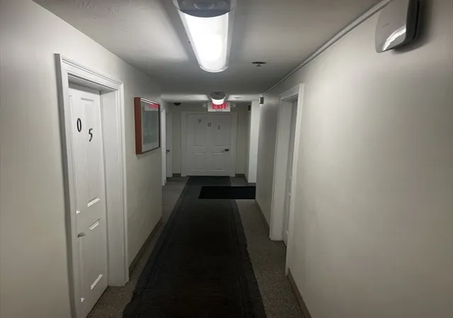 Listing Photo 5 - Condo for sale in building located at 12 Park Ave, Hull, MA 02703