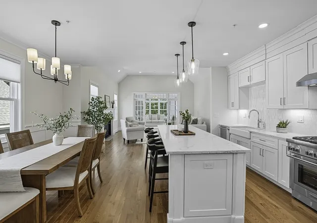 1st image of 9 Waterville Lane #9, Hopkinton, MA 01748 | MLS# 73539777