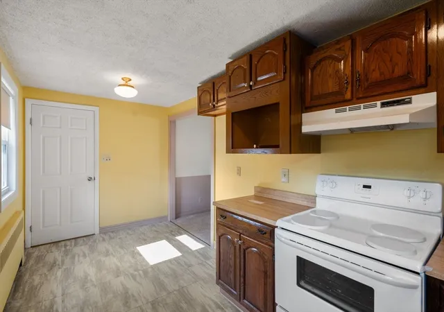 5th image of 31 Prescott St #31, Framingham, MA 01702 | MLS# 73550405