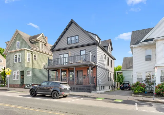 Homes for sale in Somerville, MA | 446 Broadway, Somerville, MA 02145 | Houzeo