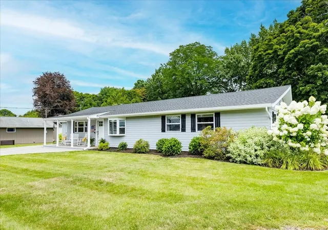 2nd image of 9 Massachusetts Ave, Danvers, MA 01923 | MLS# 73564530