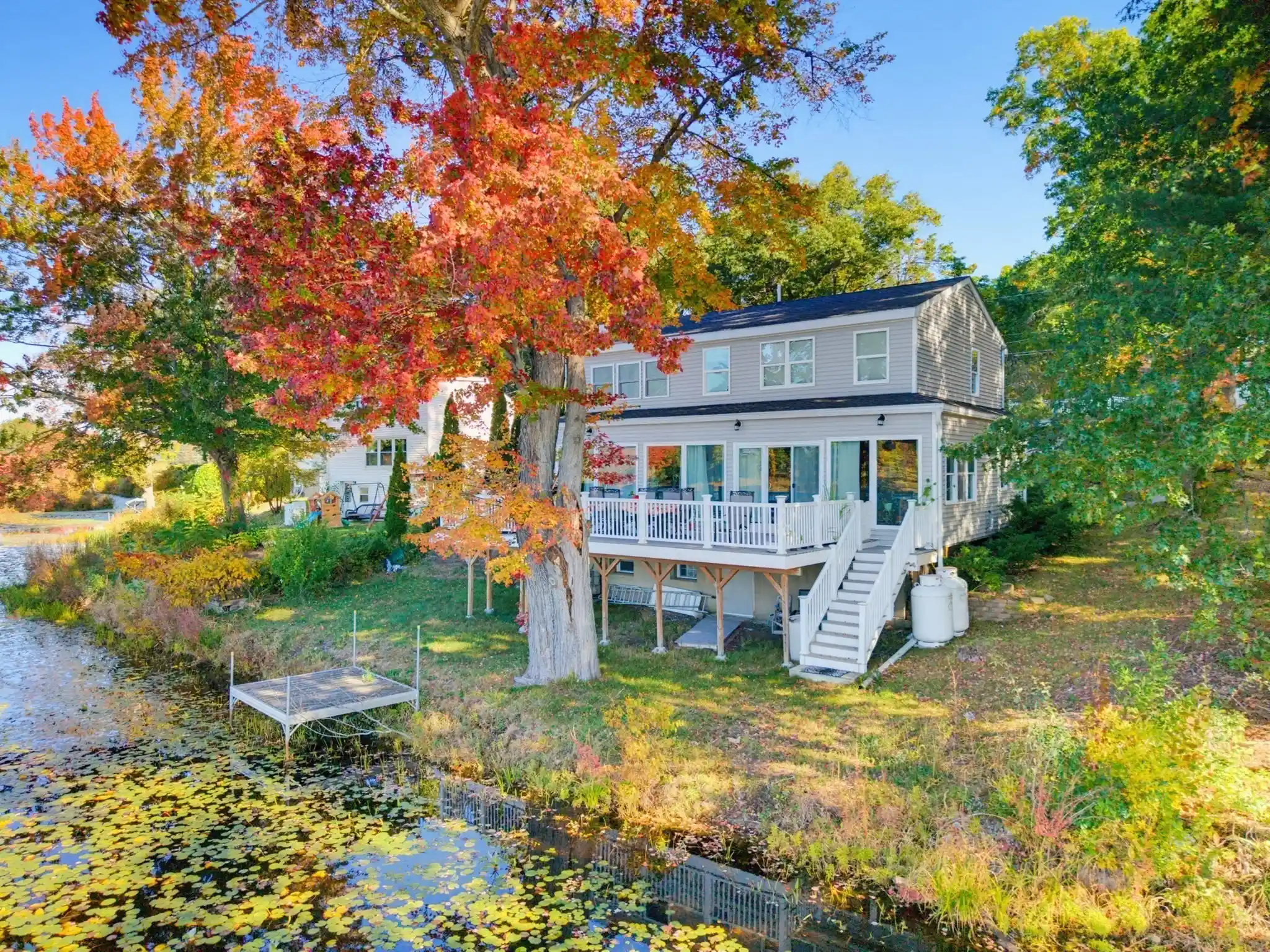 Photo 1 of Single family home for sale at 207 White Pond Rd, Lancaster, MA 01523 | MLS# 73589936 | Listing updated on 2026-10-21