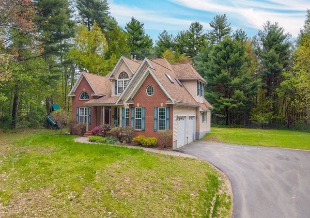 Homes for sale in Ware, MA | 113 Greenwich Plains Rd, Ware, MA 01082 | MLS# 73522684
