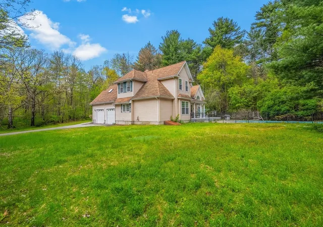 Homes for sale in Ware, MA | 113 Greenwich Plains Rd, Ware, MA 01082 | MLS# 73522684