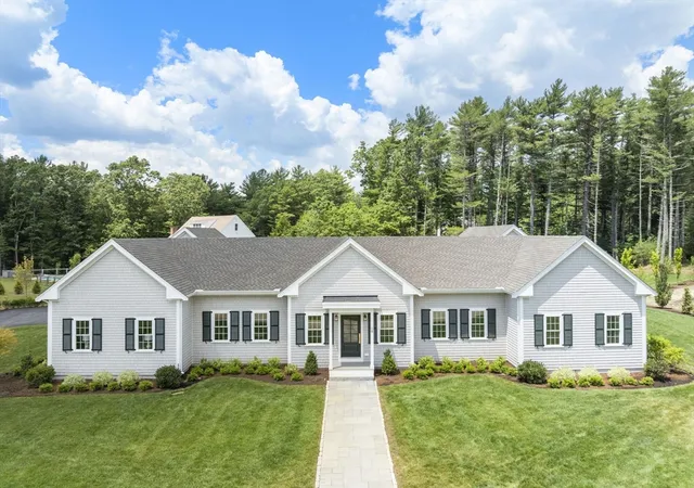 Homes for sale in Duxbury, MA | 28 Teakettle Ln, Duxbury, MA 02332 | MLS# 73541769