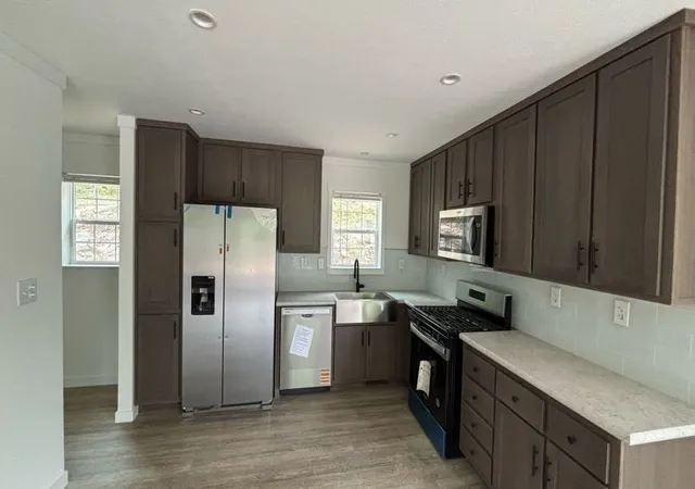 Homes for sale in Sturbridge, MA | 6 Pinrock Dr, Sturbridge, MA 01566 | MLS# 73492293