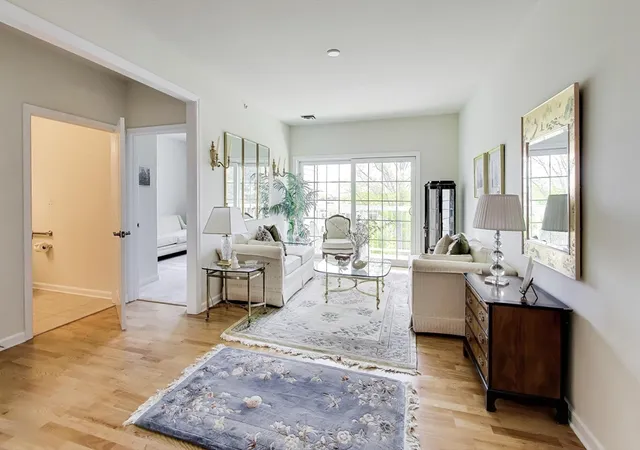 Homes for sale in Reading, MA | 62 Abigail Way #4006, Reading, MA 01867 | MLS# 73523729